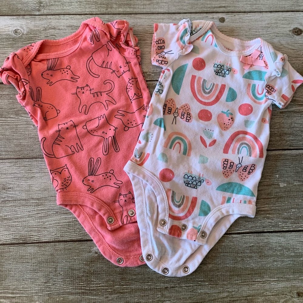 Infant bodysuits